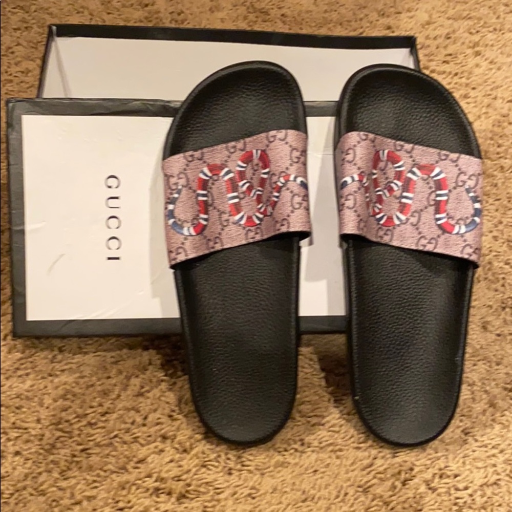 Fake Gucci slides